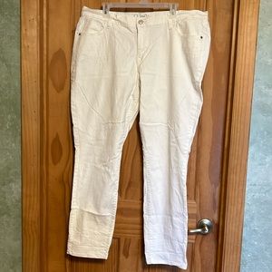 Women’s Old Navy Sweetheart Jeans with Stretch White Size 18 Regular Worn  Once